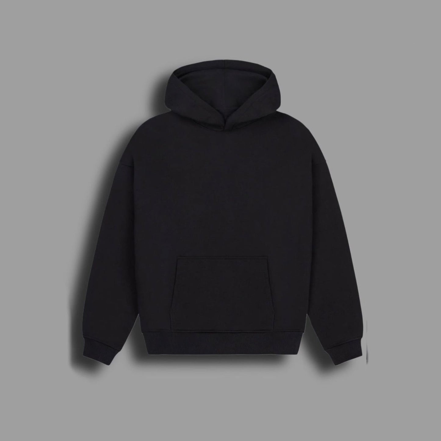 Felpa con cappuccio total black